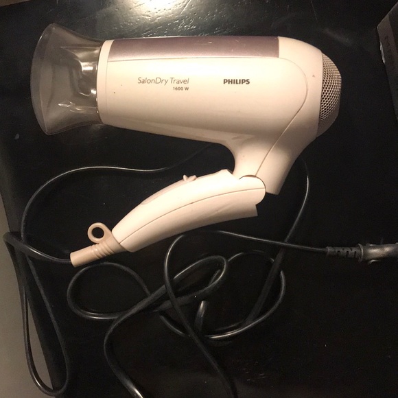 Philips Travel Hairdryer (Foldable) - Picture 2 of 2
